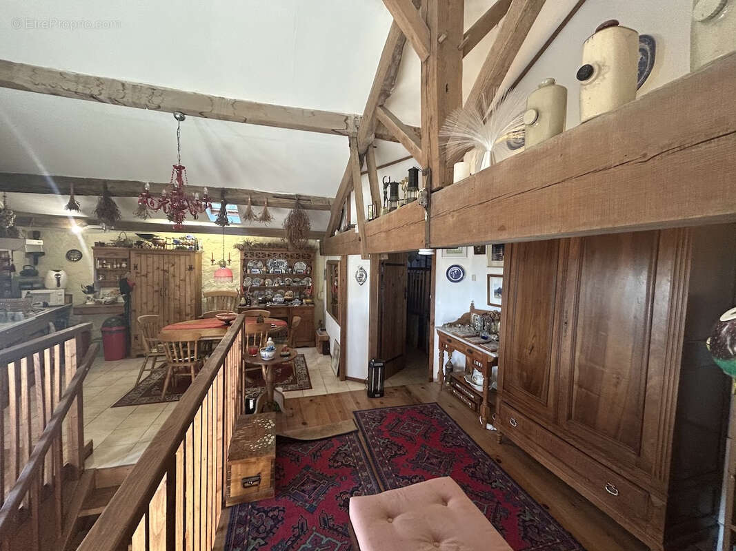 Maison à VILLEFRANCHE-DE-LONCHAT