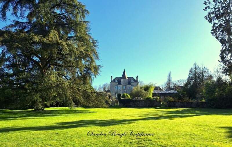 Maison à SOULGE-SUR-OUETTE