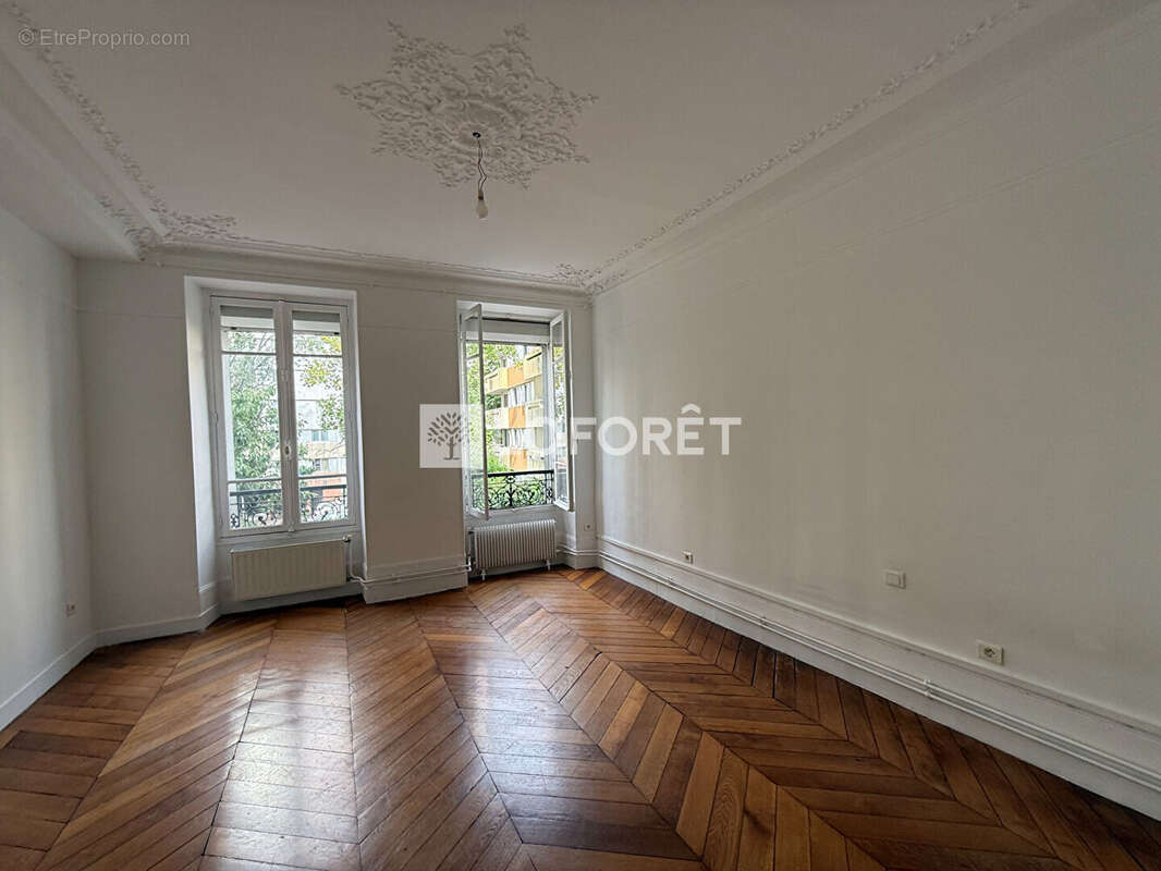 Appartement Paris 3 pièces 57M² - photo 5