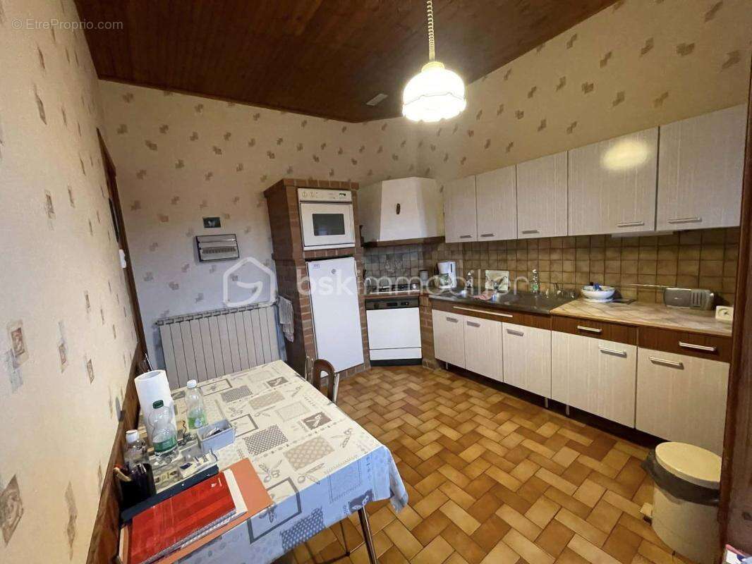 Maison à DROCOURT