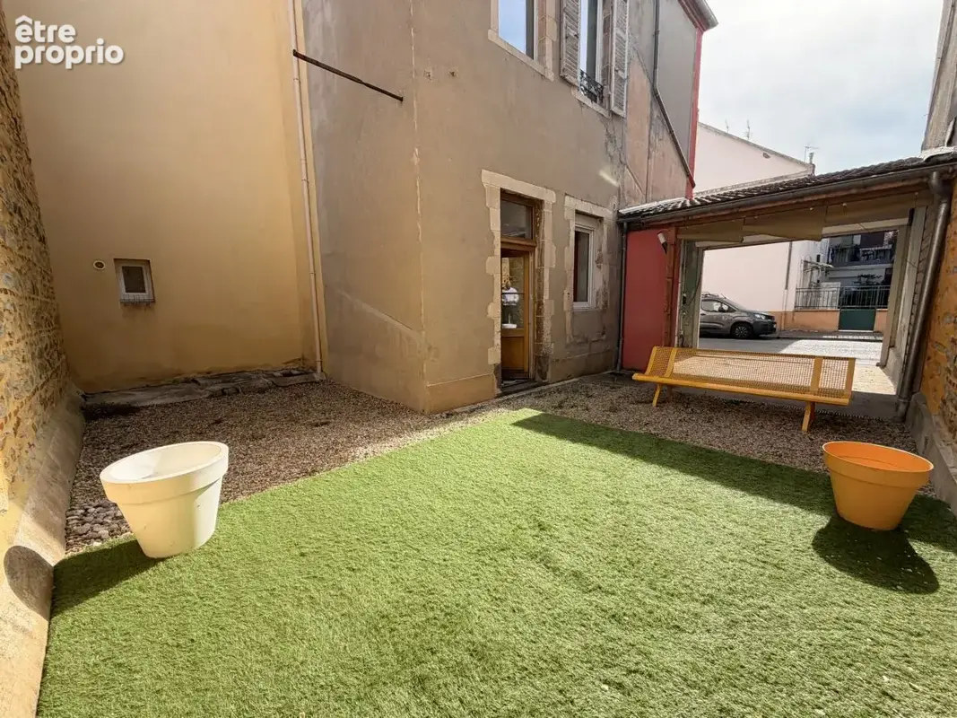 Maison de ville de caractère - 3CH - Cour et Stationnement - photo 5