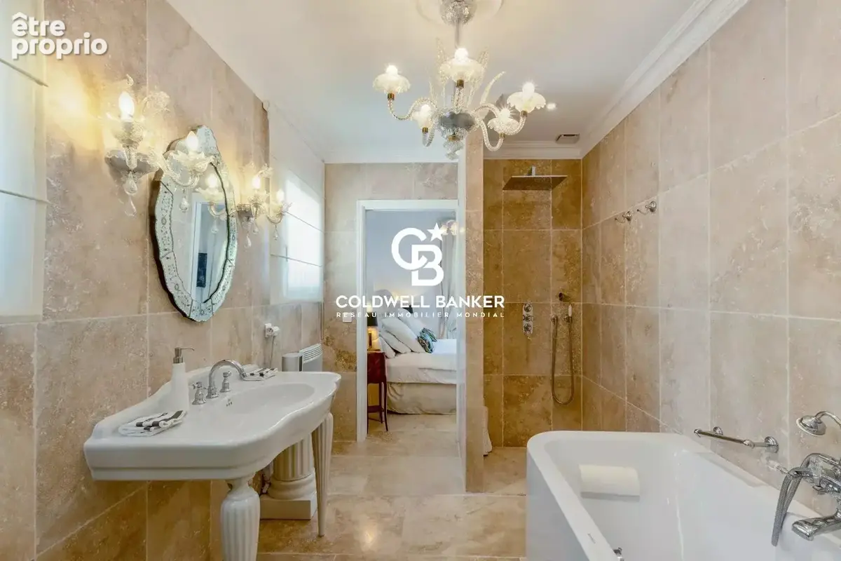 Gigaro – Villa de charme au sein d'un domaine privé et sécurisé,  à cinq minutes de la plage à pieds - photo 39