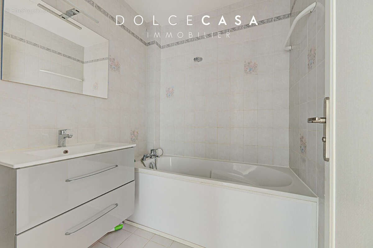 Appartement à LE PERREUX-SUR-MARNE
