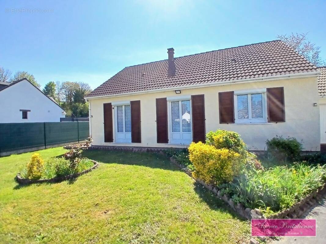 Maison à BRETEUIL