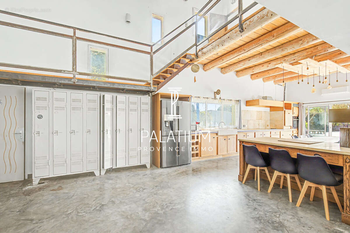 Maison à SALON-DE-PROVENCE