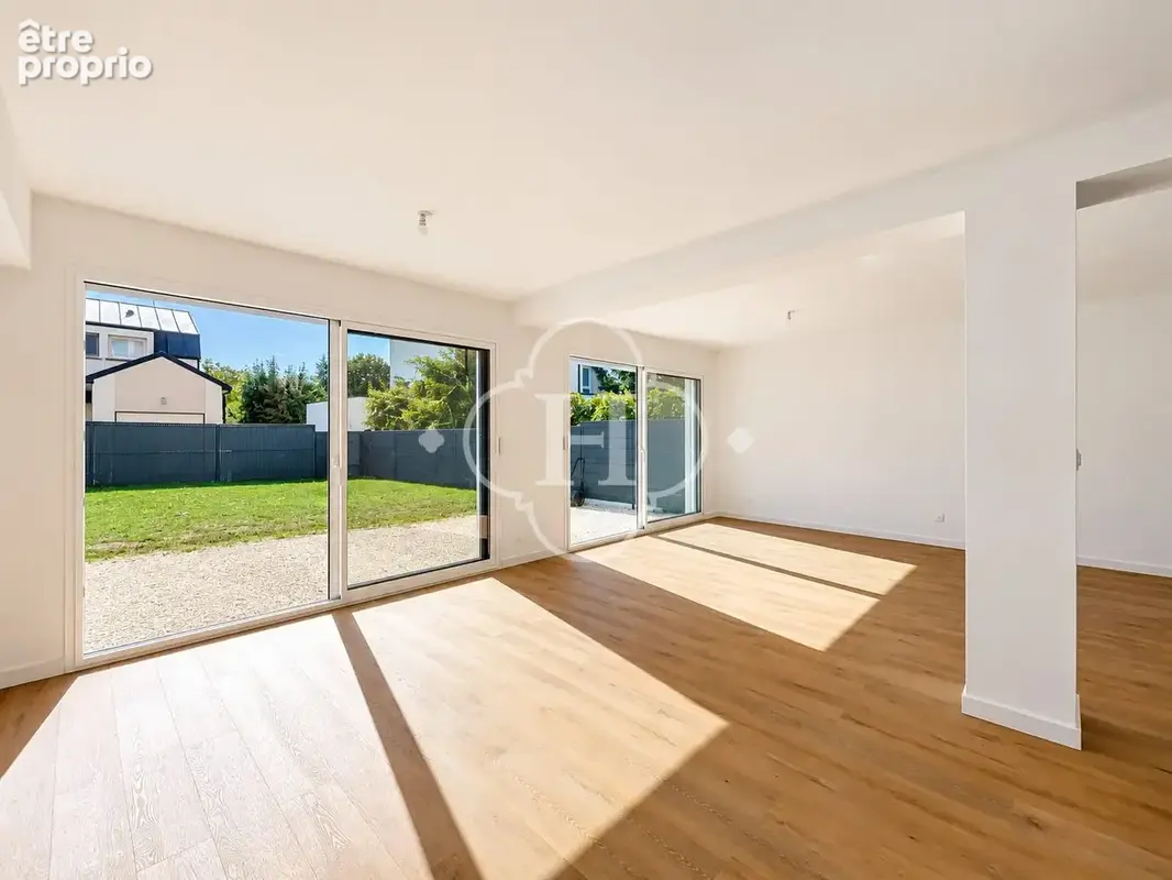 Maison 8 pièces 175 m² à vendre à Le Mesnil-Le-Roi (78600) - photo 2