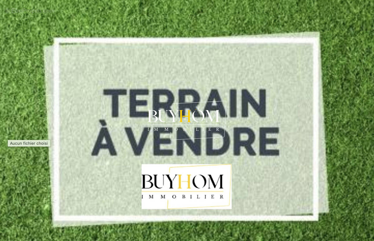 Terrain à L'ISLE-SUR-LA-SORGUE