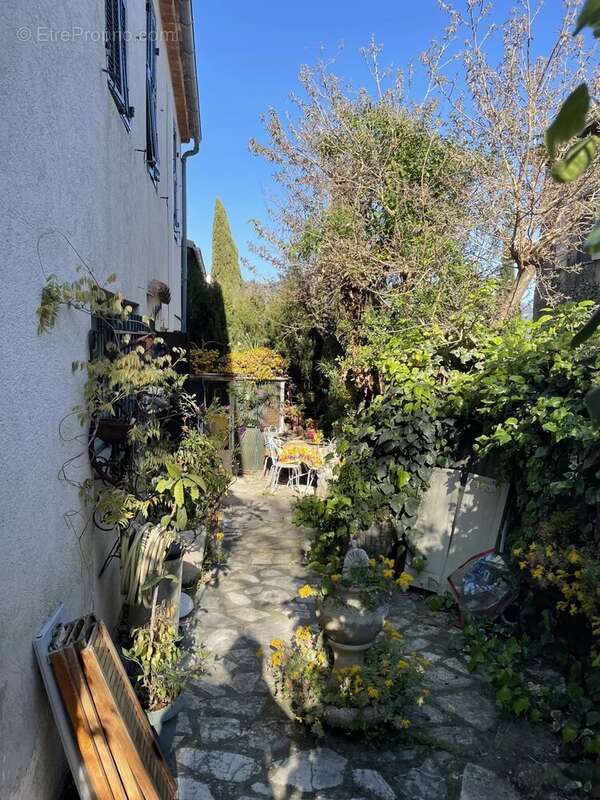 Maison à CARROS