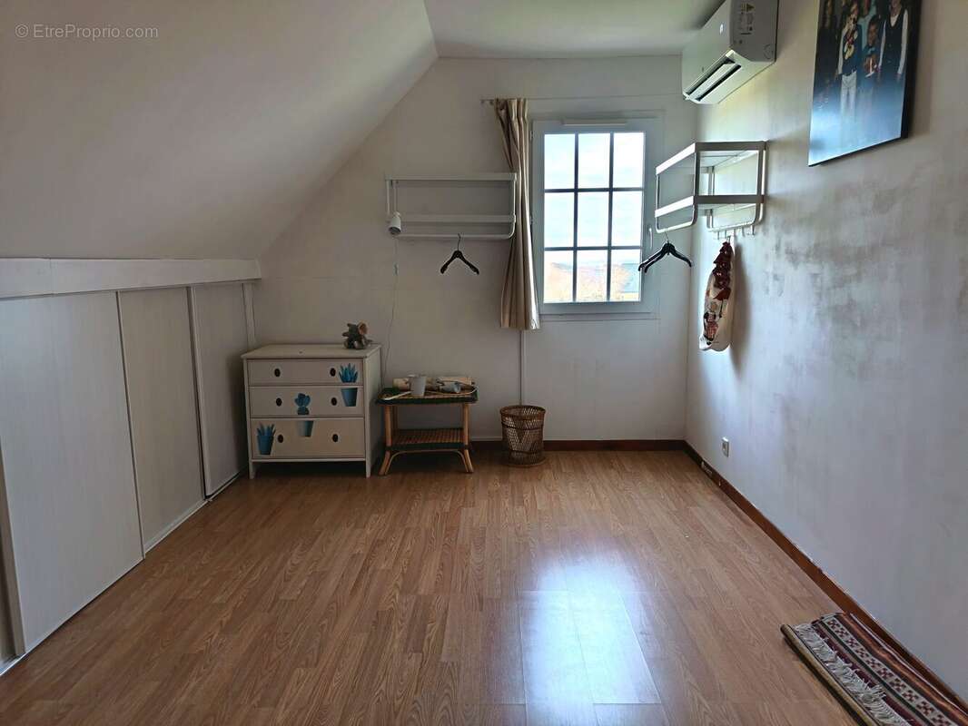 Maison à LE TILLEUL