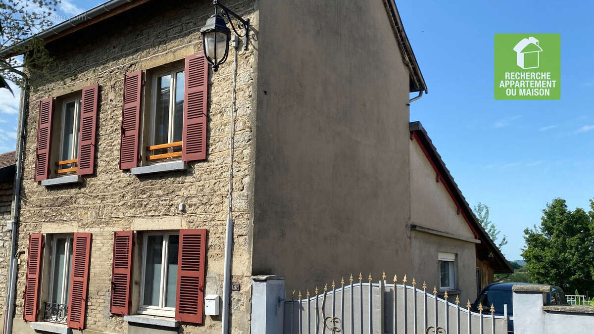 Maison à MONTALIEU-VERCIEU