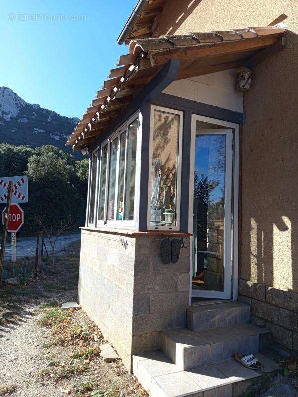 Maison à CAUDIES-DE-FENOUILLEDES