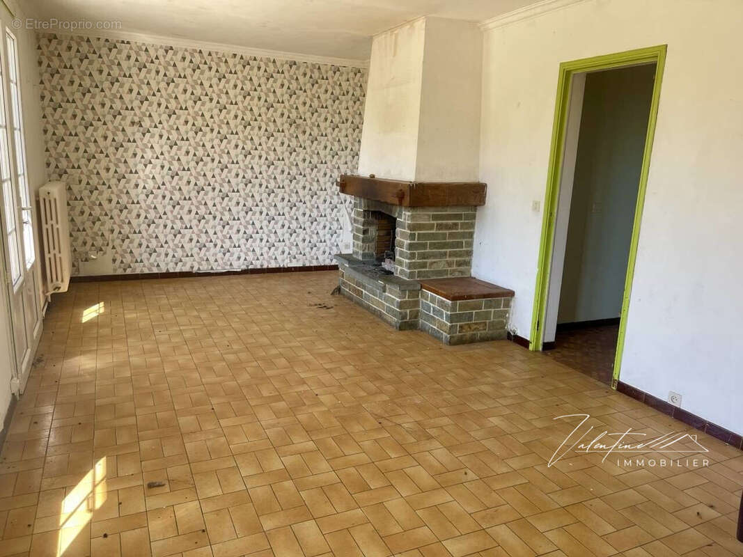 Maison à LE PIN-AU-HARAS