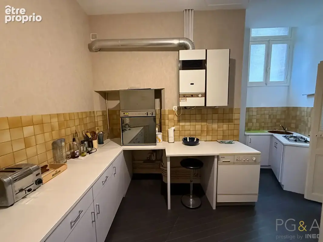 RENNES Les Halles - Appartement T3 de 79m² avec ascenseur - photo 4