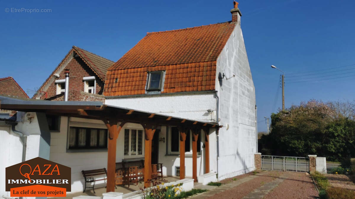 Maison à RIEULAY