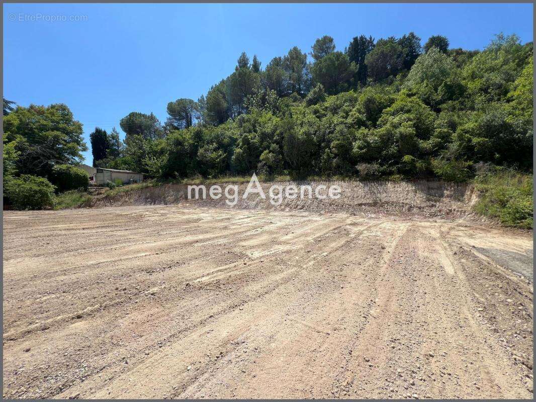 Terrain à LIMOUX