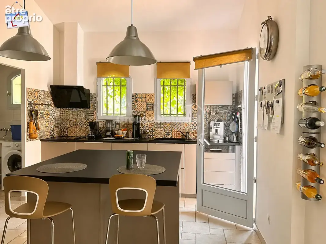 Sous-offre - evenos - villa t6 de 170 m² - terrain 4400 m² calme et arboré - piscine - garage - photo 5