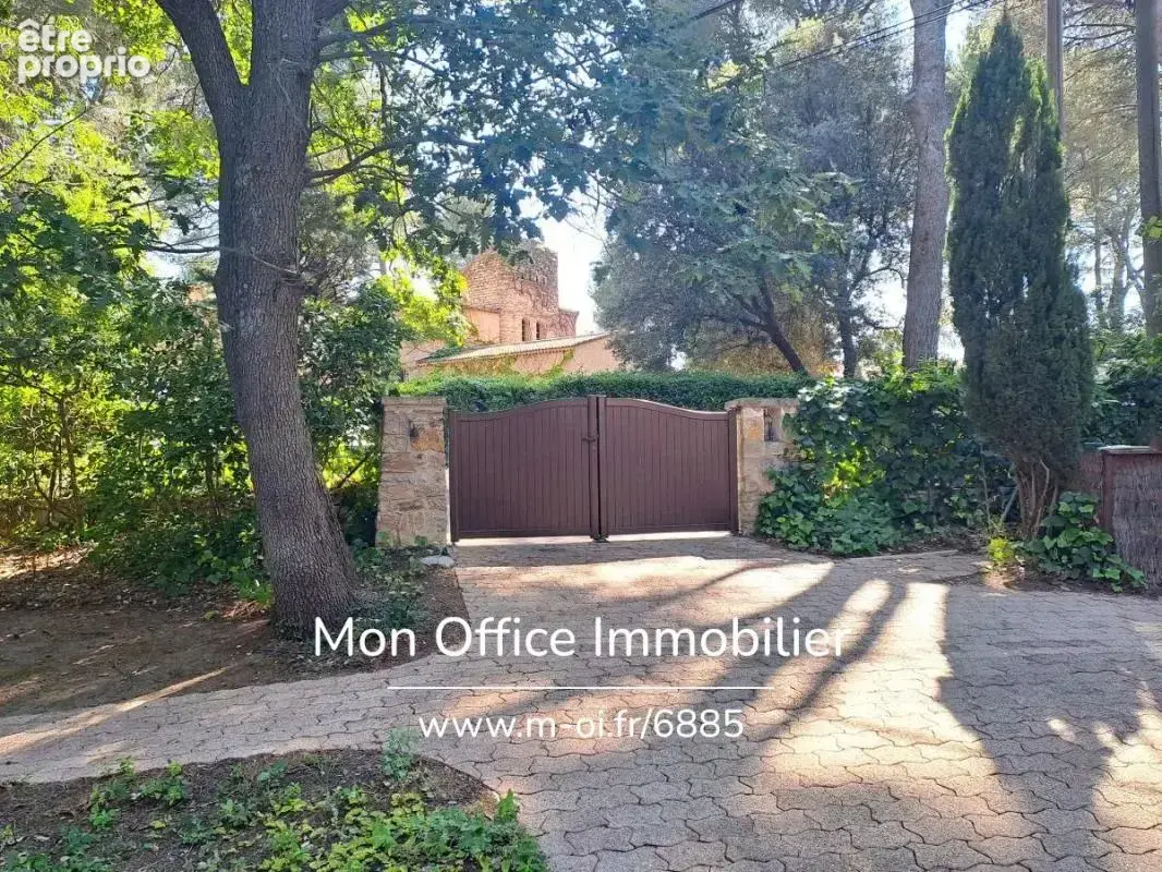 Référence : 6885-VCL. - Maison dans résidence avec gardien - au coeur d'une pinède - 4 chambres 1 bureau - BOUC BEL AIR - photo 3