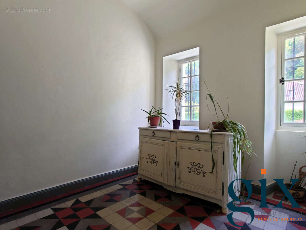 Appartement à FROGES