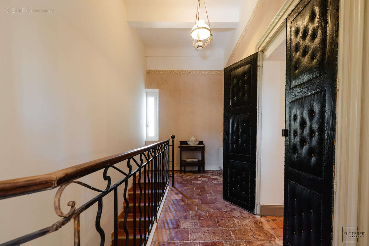 Maison 140 m² à Saint-Nazaire-D'aude  - photo 4