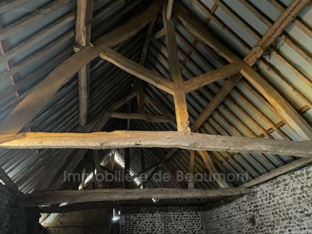 Maison à MONTREUIL-L&#039;ARGILLE