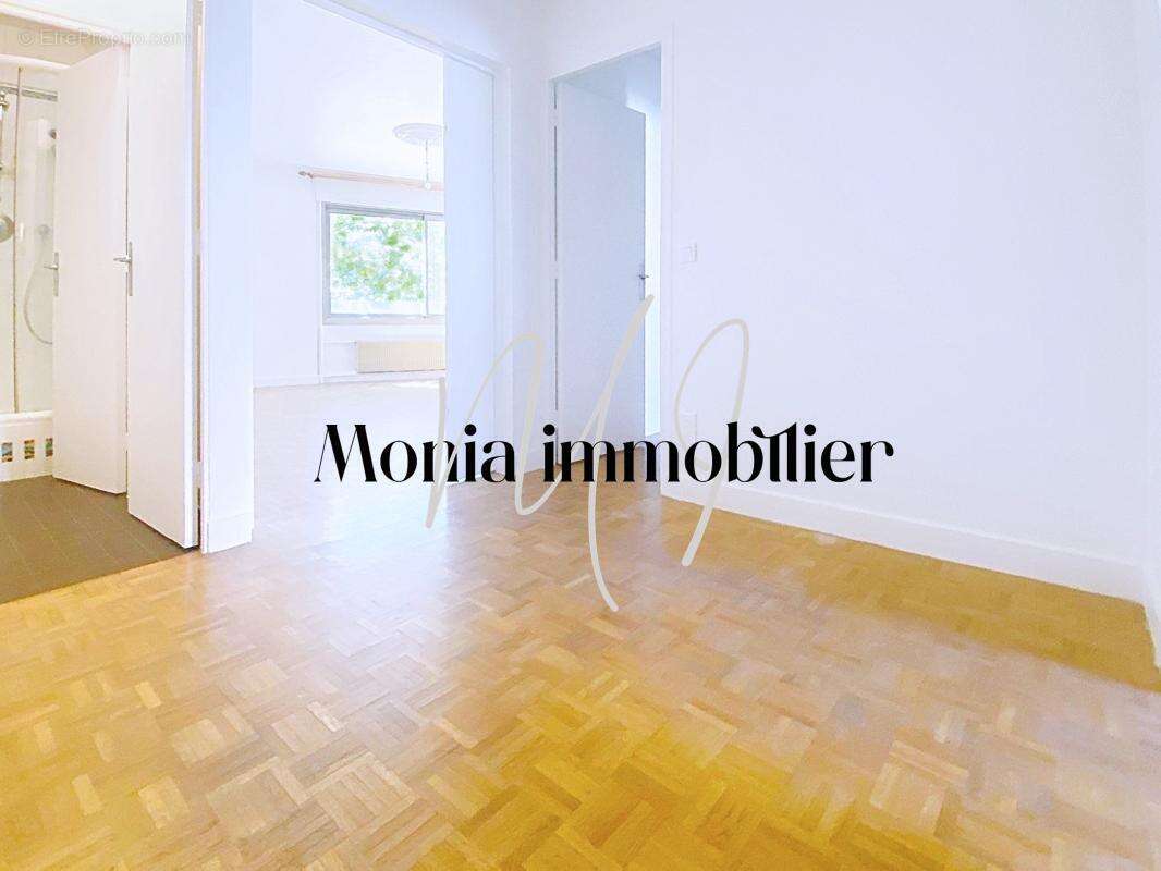 Appartement à ROSNY-SOUS-BOIS