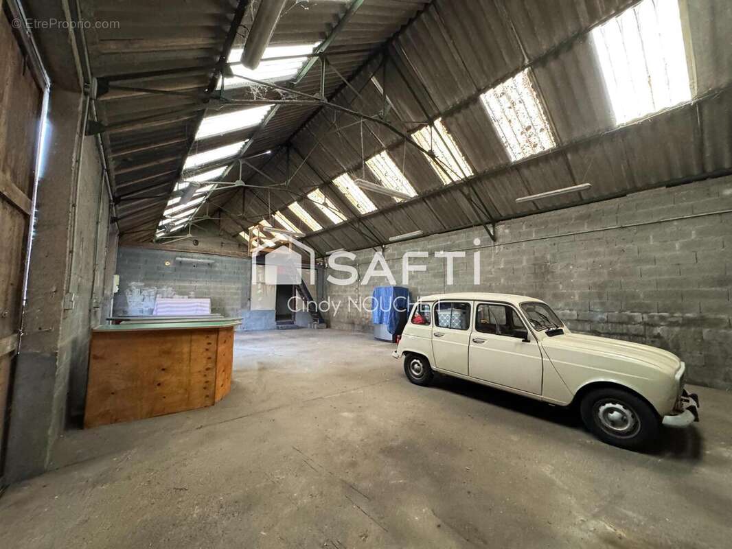 Photo 7 - Commerce à LE BAILLEUL