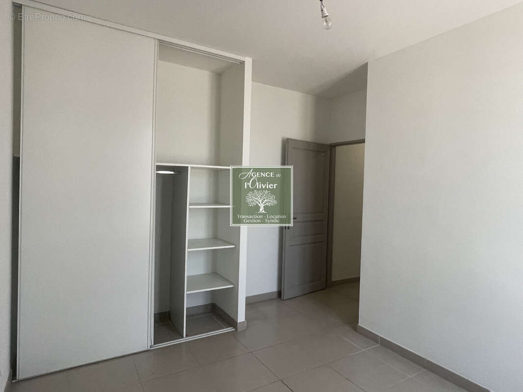 FONTVIEILLE - Appartement de 73 m2 au coeur du village - photo 11