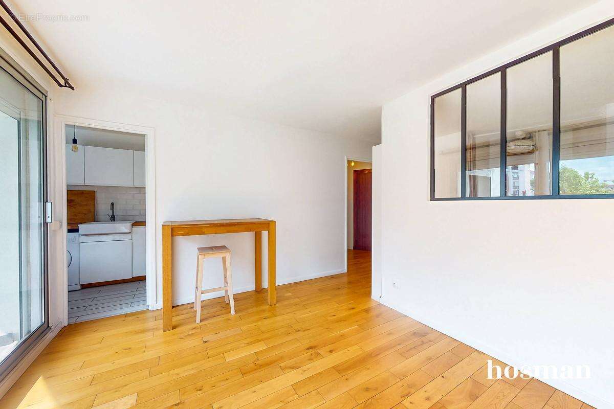 Appartement à LA GARENNE-COLOMBES