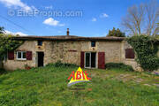 Photo 1 - Maison à SURIN