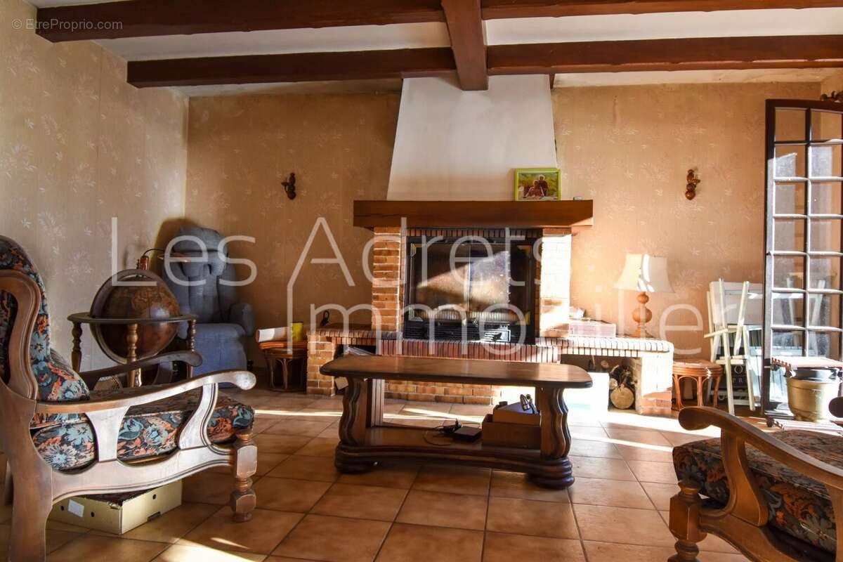 Maison à LES ADRETS-DE-L&#039;ESTEREL