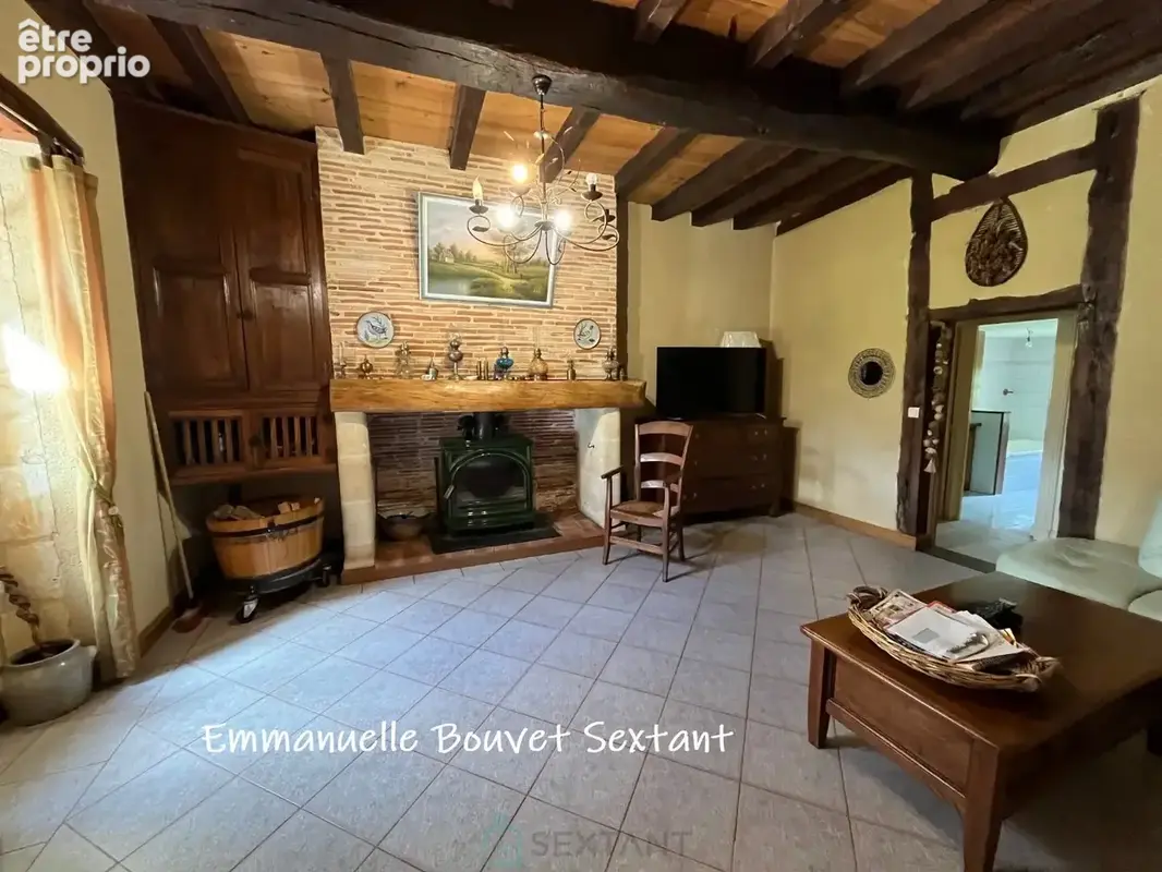 Bergerac, 15-20 min, typique longère périgourdine avec gîte et garages, dans hameau calme - photo 6