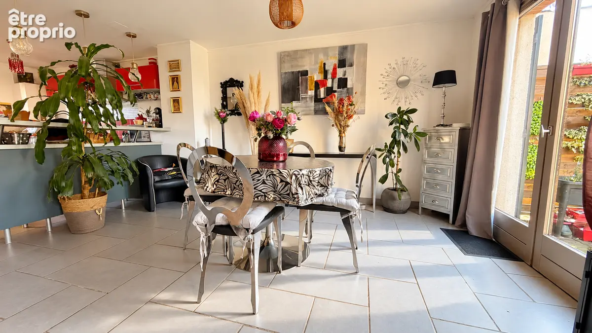 Maison à SAINT-SEBASTIEN-SUR-LOIRE