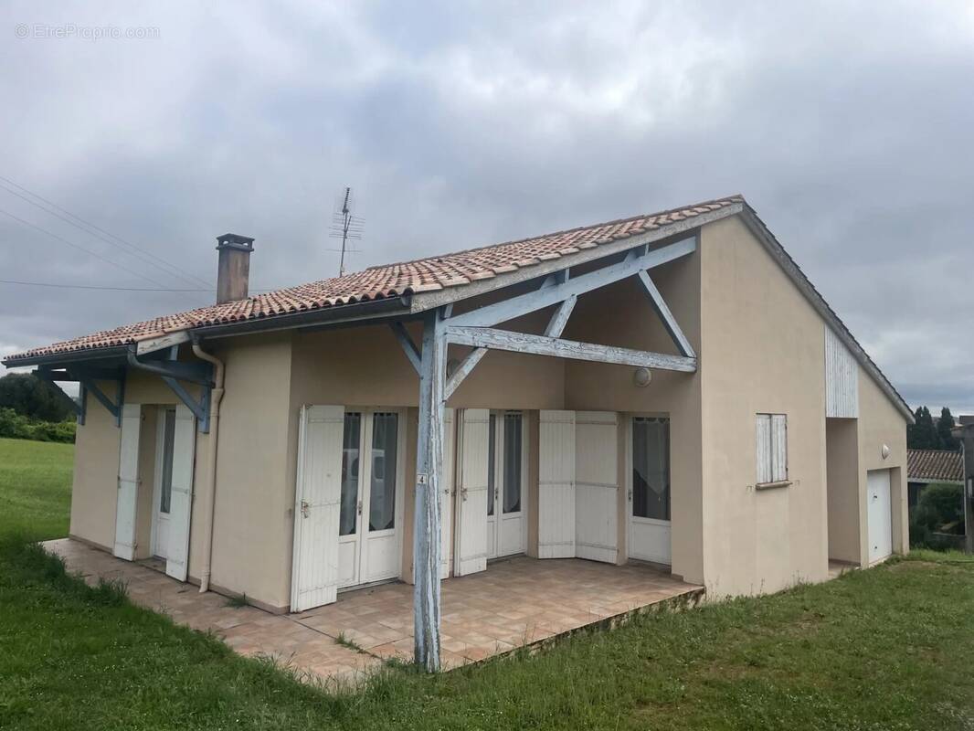 Maison à LE MAS-D'AGENAIS