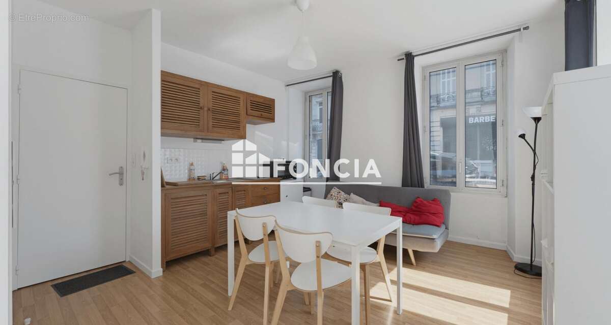 Les CHARTRONS – T1 de 29 m², lumineux, transformable en T2 - photo 3
