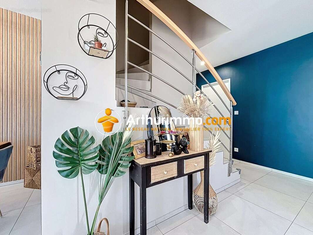 Maison à BOURGOIN-JALLIEU