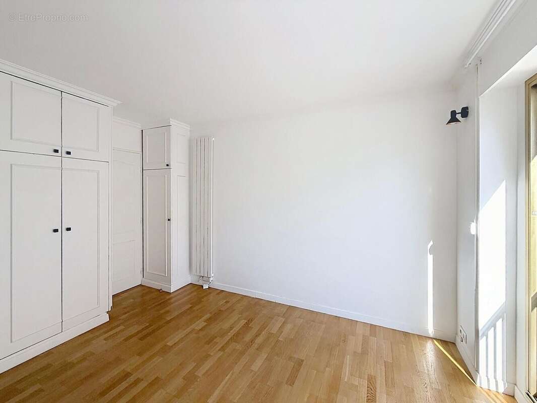 Photo 8 - Appartement à PARIS-14E