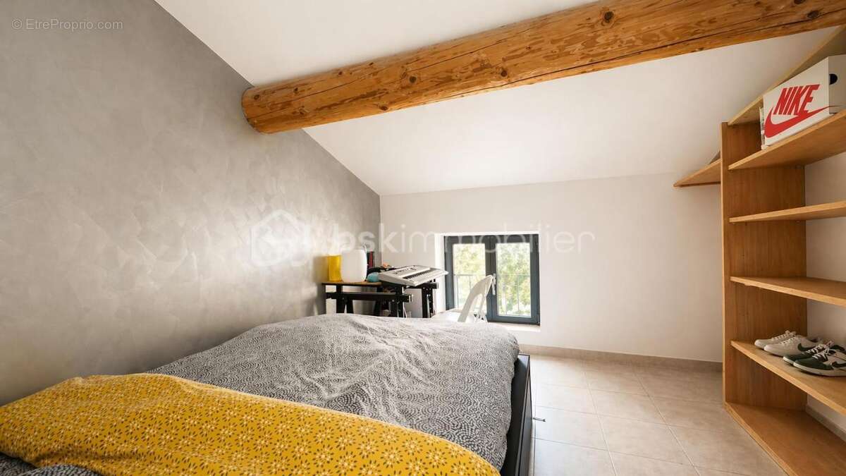 Maison à SAINT-GERVAIS-SUR-ROUBION