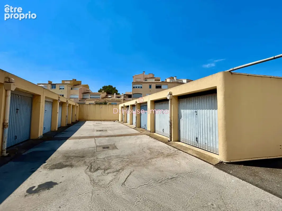 Parking 13 m² à Agde  - photo 7
