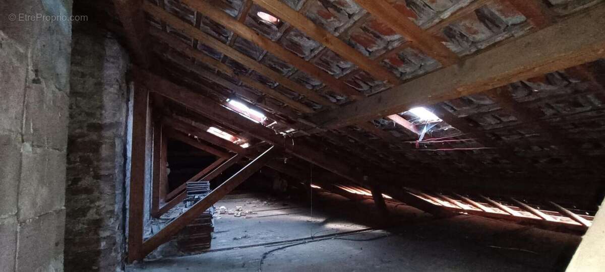 Appartement à LUXEUIL-LES-BAINS