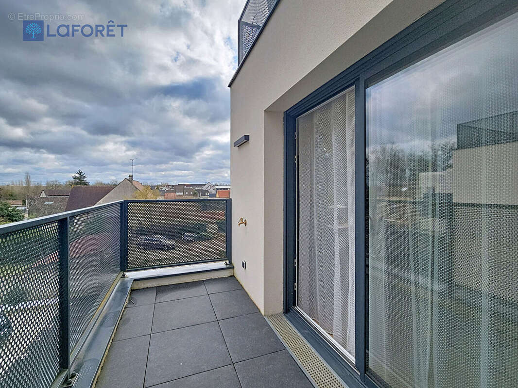 Appartement à VAIRES-SUR-MARNE