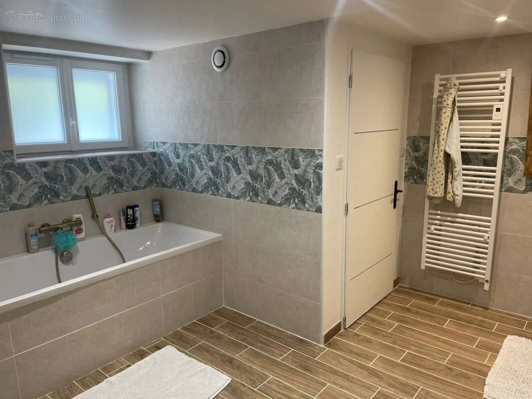 GRANDE MAISON sur un parc de 1500m2. - photo 15