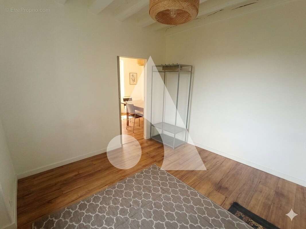 Appartement T3 48.57 m²  hors secteur HLM - photo 2