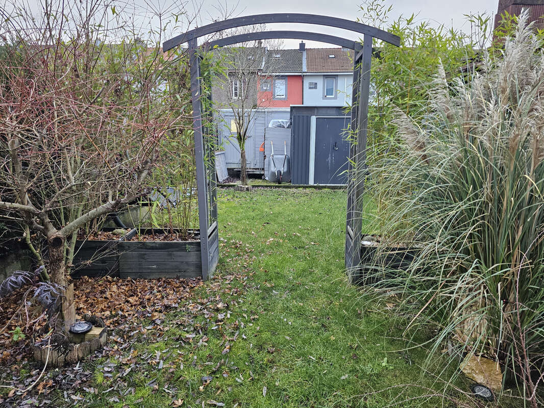Maison à LONGLAVILLE