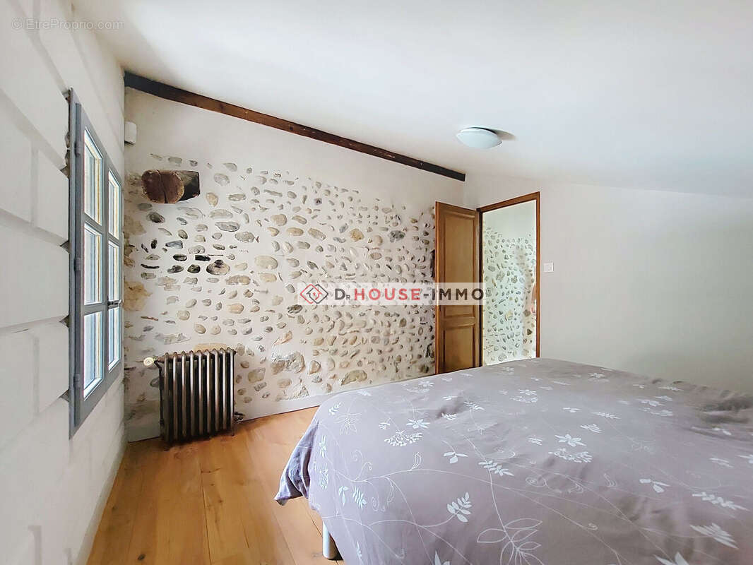 Maison 152 m² à Vourey  - photo 9