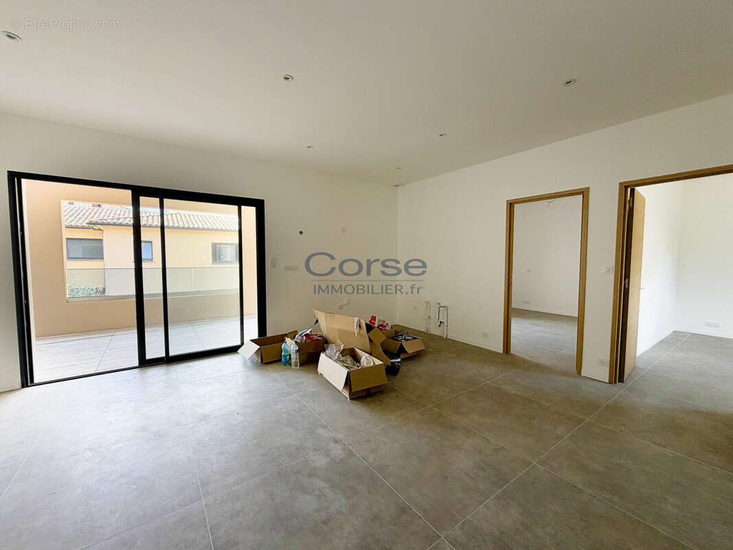 Appartement 52 m² à Pietrosella  - photo 4
