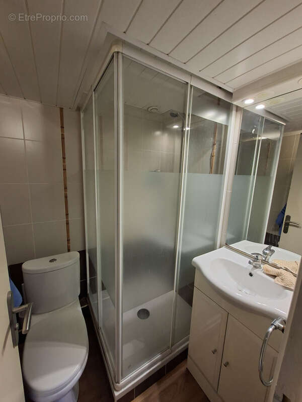 Appartement à PRESLES