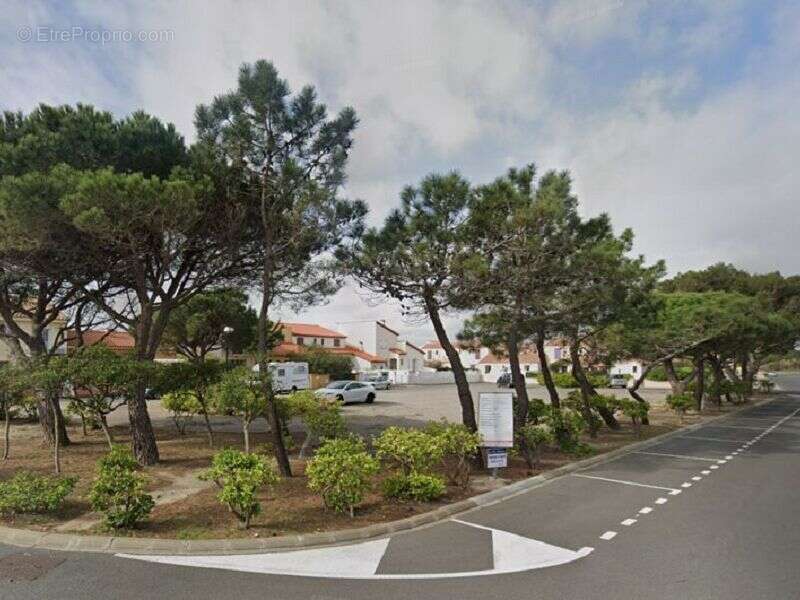 Terrain à LE BARCARES