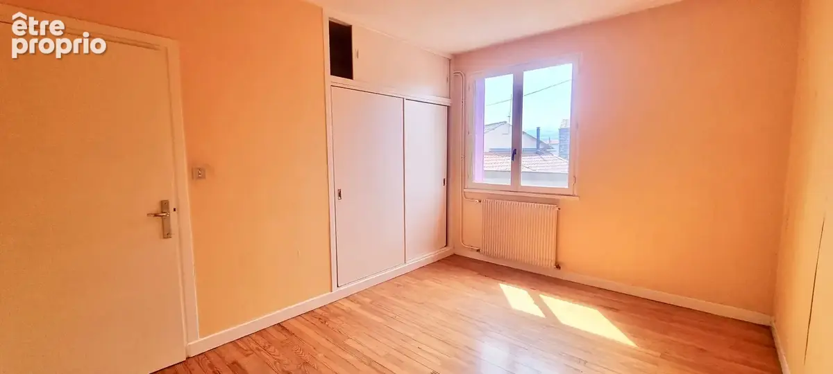 LUSSAT / Ensemble immobilier à fort potentiel, coup de coeur assuré ! - photo 5