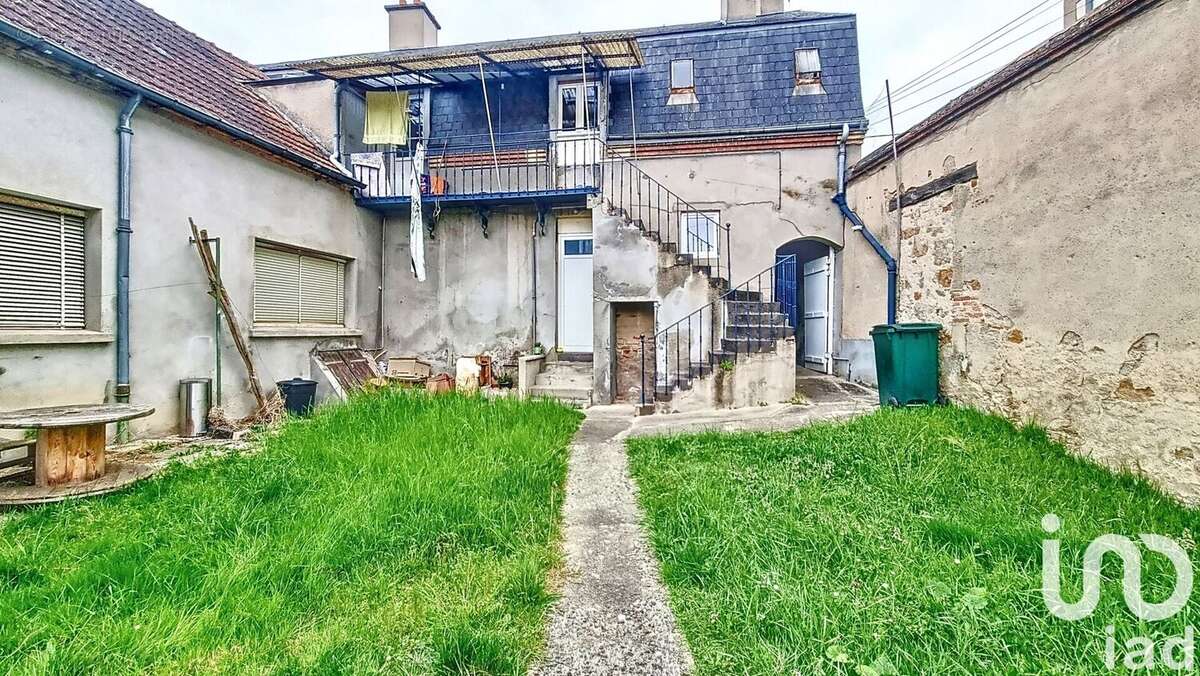 Photo 2 - Appartement à MOULINS