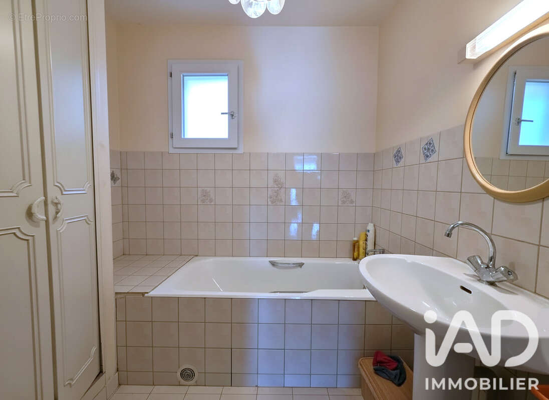 Maison 71 m² à Fouras  - photo 5